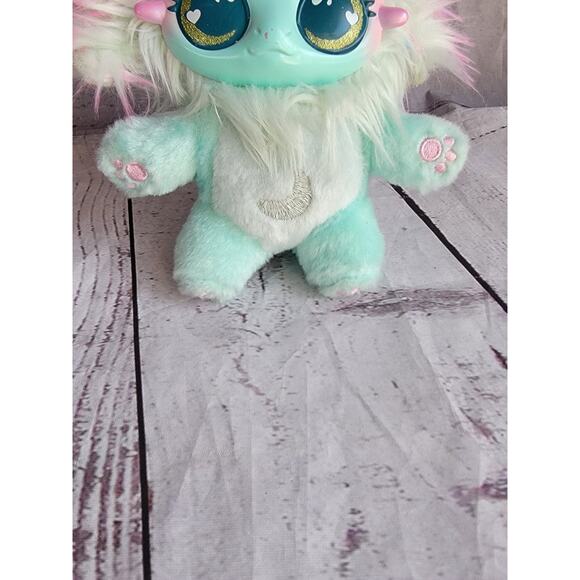 Magic Mixies Pink Teal Plastic Face Plush Toy 6 Inch 2022 - Picture 3 of 9